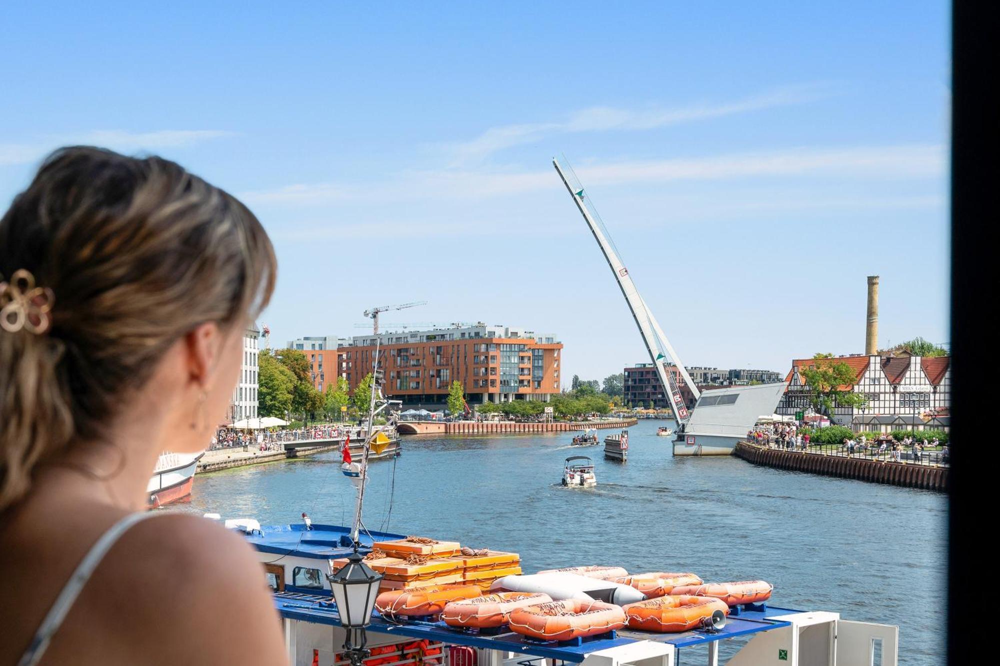 Symfonia Amazing River View Apartment By Downtown Apartments 그단스크 외부 사진